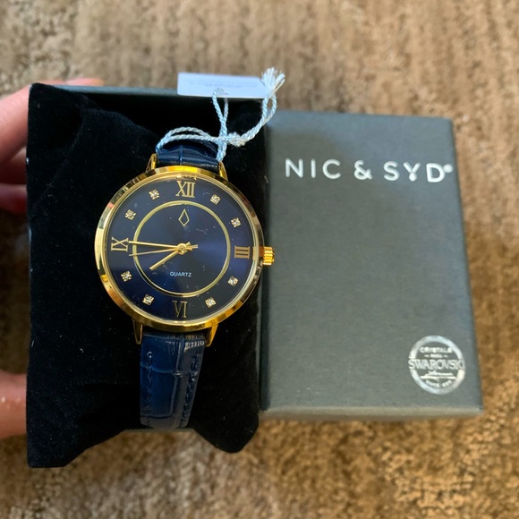Beautiful Nic & Sid leather watch - Picture 2 of 4